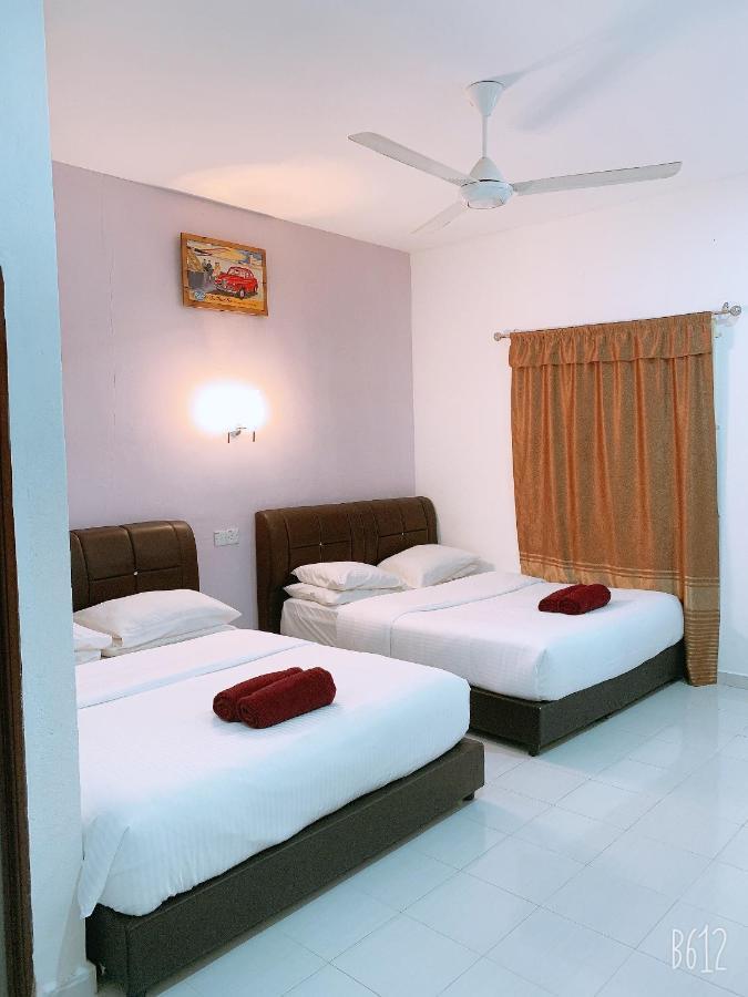 Dhania Cenang Beach Motel Pantai Cenang  Exterior photo